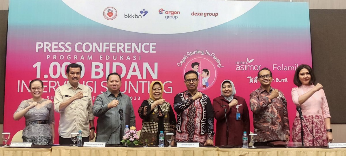 Percepat Penurunan Stunting, BKKBN Gelar Program Edukasi 1000 Bidan di Surabaya