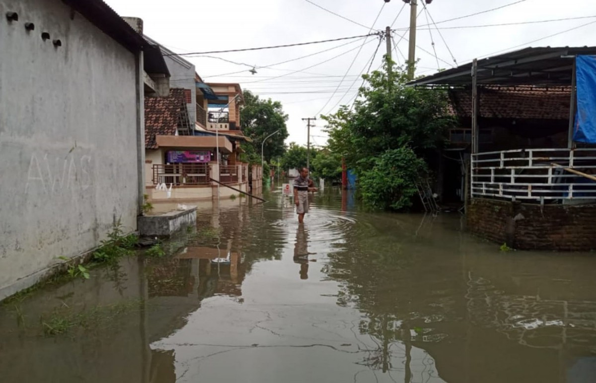 Kondisi genangan air di Dusun Banggle, Desa Dapurkejambon, Kecamatan Jombang (Foto: BPBD Kabupaten Jombang)