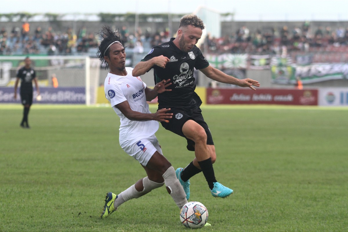 Pertandingan Persebaya vs PSM (Foto: Sahlul Fahmi/jatimnow.com)