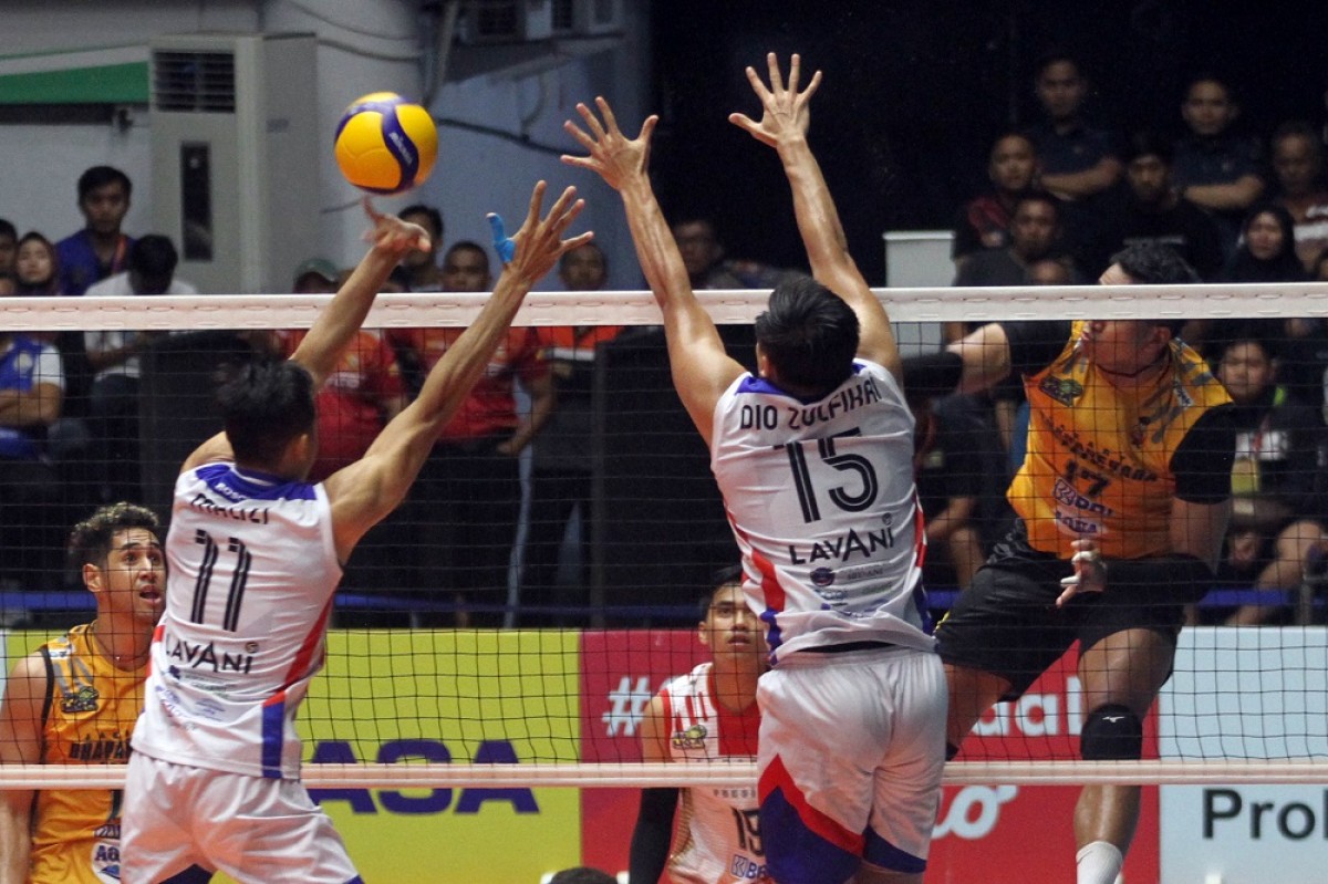 Pertandingan LavAni vs Bhayangkara di final four Proliga 2023 seri Gresik (Foto: Sahlul Fahmi/jatimnow.com)