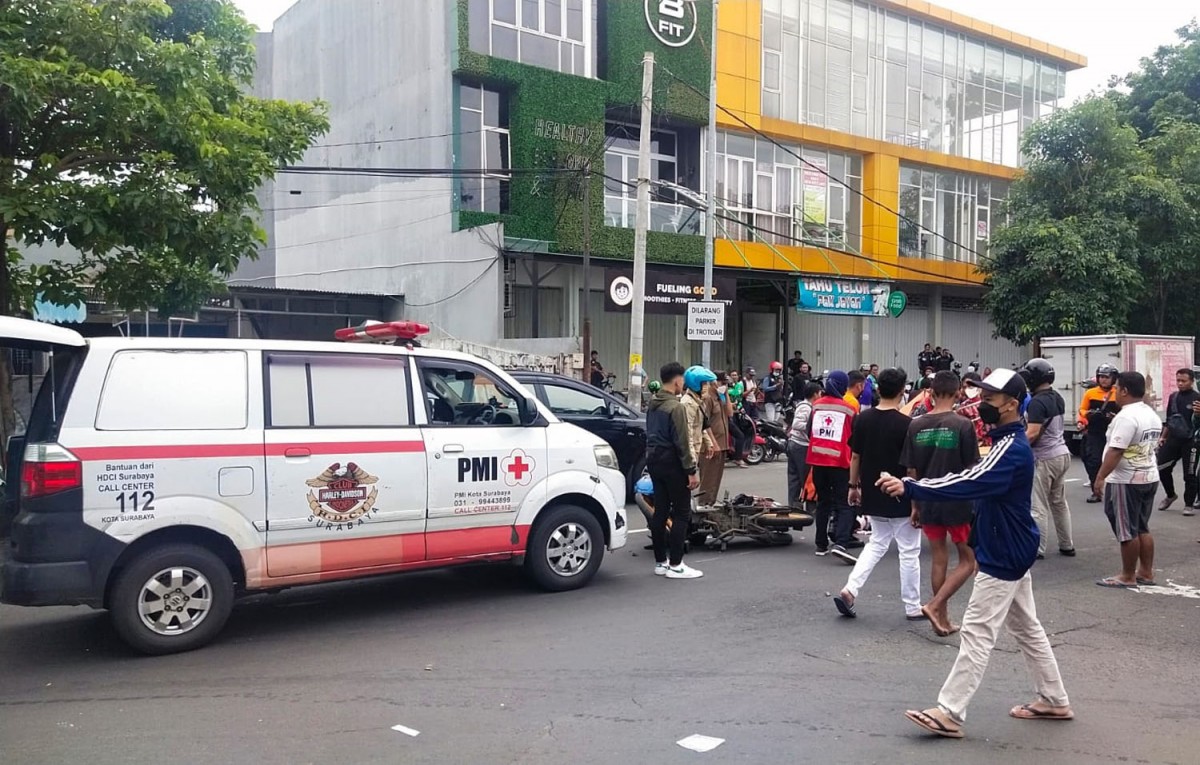 Kronologi Kecelakaan Moge dan Honda Blade di Surabaya