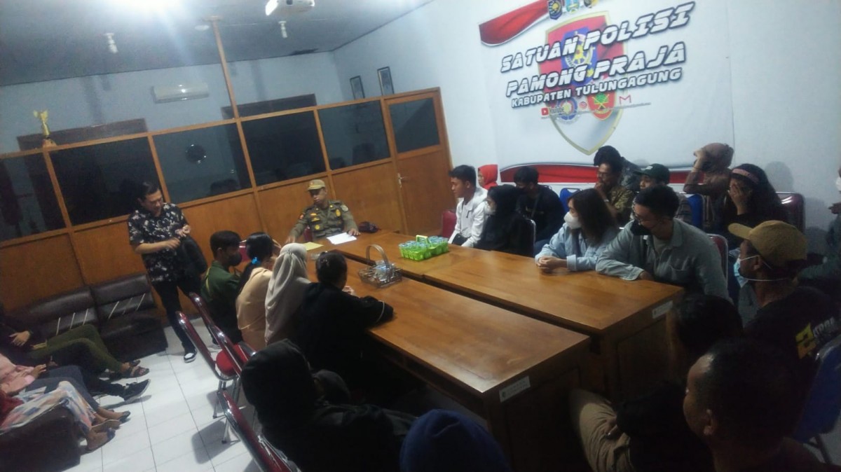 Waduh! Belasan Pasangan Bukan Pasutri Terjaring Razia di Hotel Tulungagung