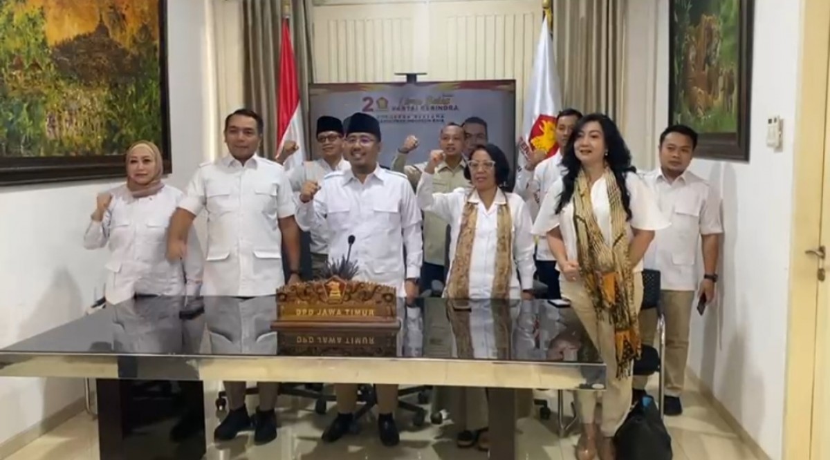 Zoom meeting peringatan HUT ke-15 tahun di DPD Gerindra Jatim. (Foto: tangkapan layar)
