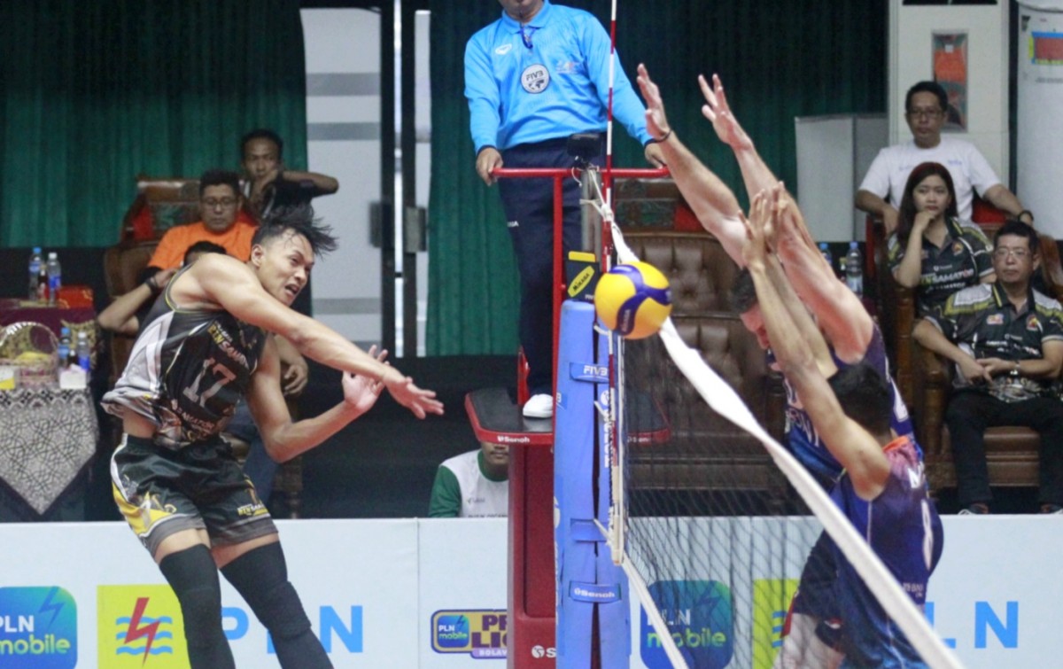 Surabaya BIN Samator sukses menjinakkan Jakarta BNI 46 di laga kedua putaran kedua Pro Liga. (foto: Media Officer Proliga for jatimnow.com)