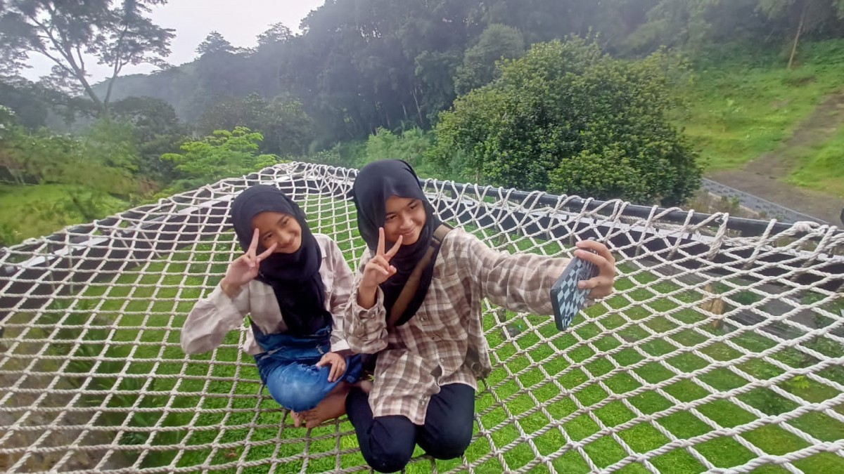 Konsep back to nature menjadikan Teras Bodo sebagai lokasi wisata baru di lereng Gunung Welirang, Kabupaten Pasuruan. (foto-foto: Zain Ahmad/jatimnow.com)