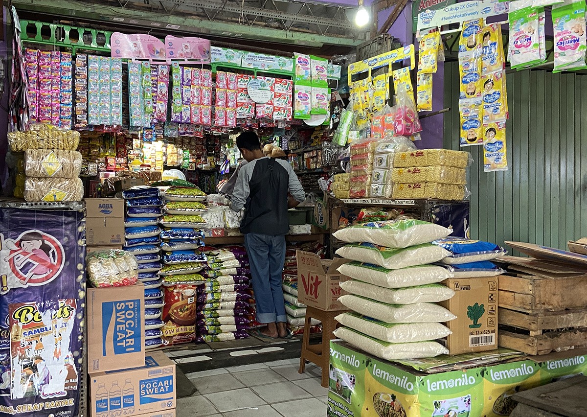 Harga beras yang fluktuasi diprediksi memberi kontribusi inflasi lantaran belum memasuki musim panen. (foto: Yanuar Dedy/jatimnow.com)