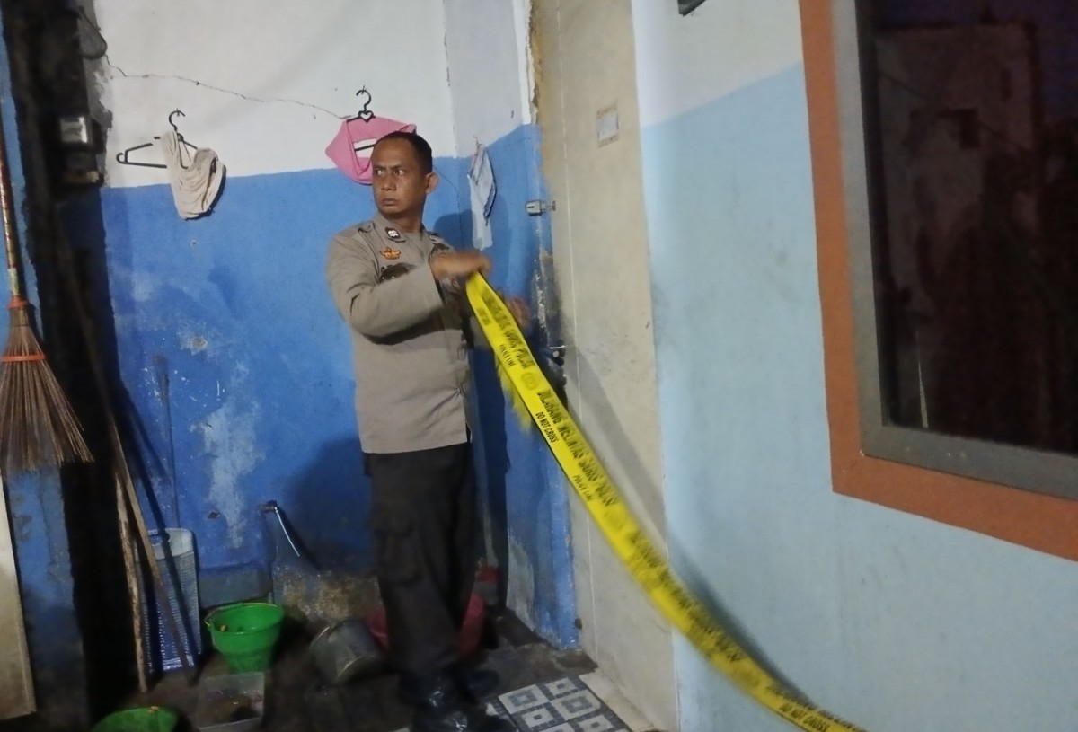 Wanita di Surabaya Tewas Bersimbah Darah, Diduga Korban Pembunuhan