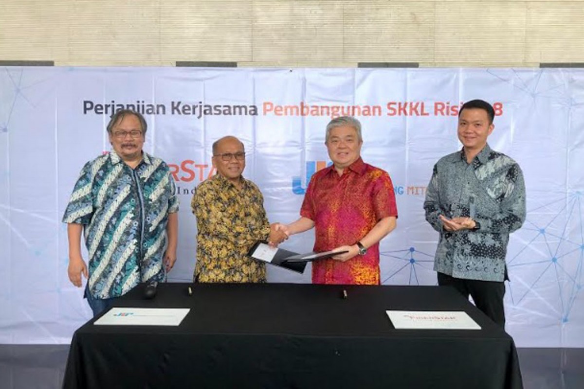 Perbesar Jaringan, FiberStar dan Triasmitra Group Bangun SKKL Rising-8