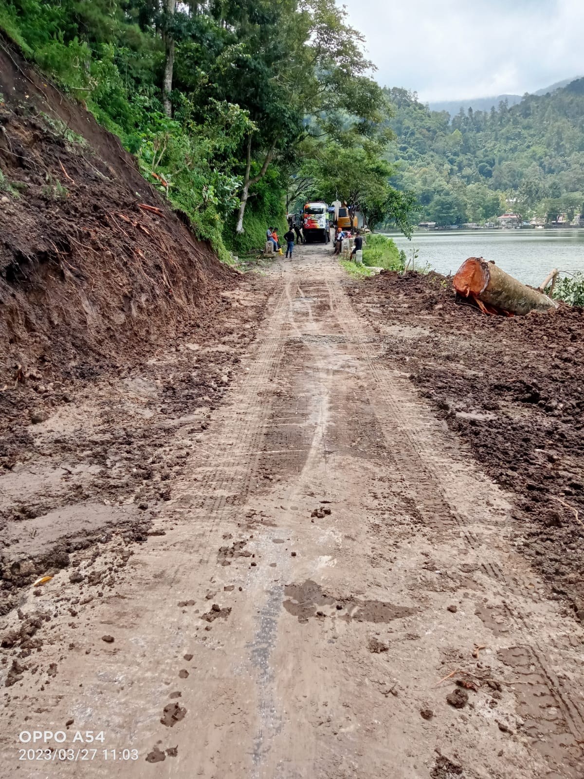Jalur Lingkar Telaga Ngebel Ponorogo Sudah Bisa Dilintasi