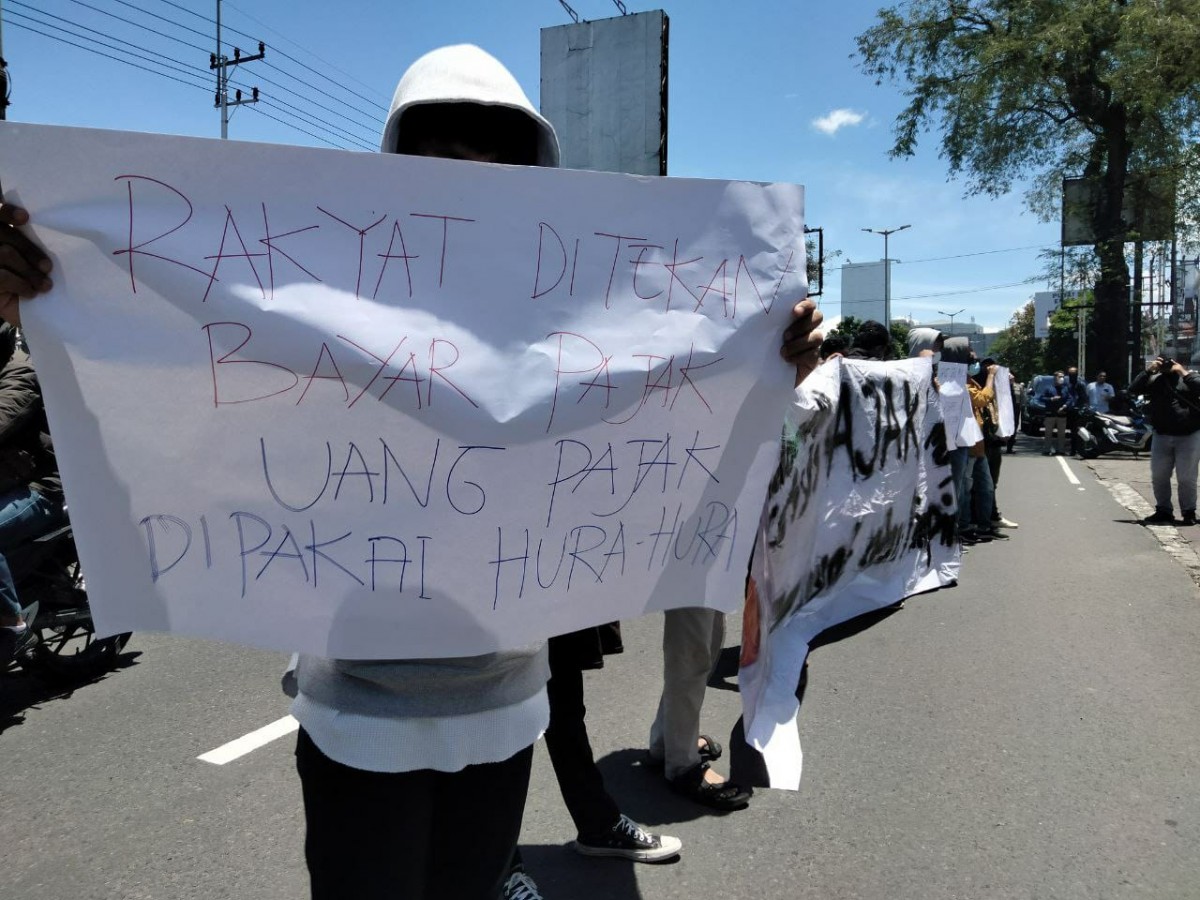 Mahasiswa Malang Demo Kanwil DJP, Tuntut Evaluasi Pegawai Pajak
