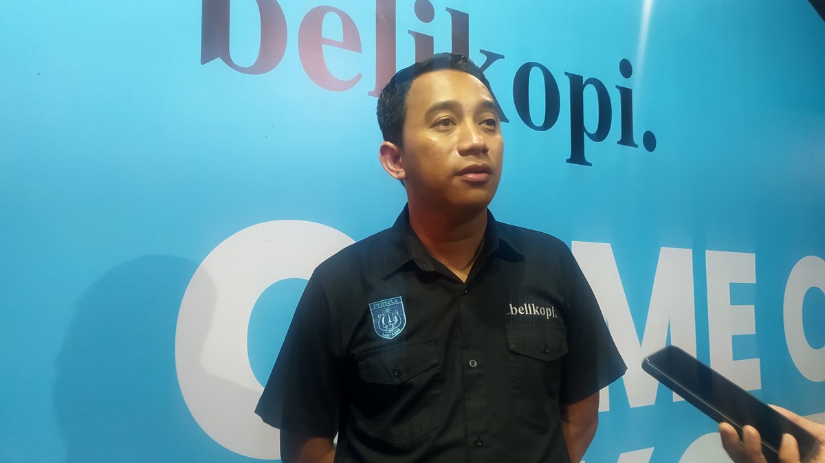 Manajer Persela Lamongan, Fariz Julinar Maurisal. (foto : Adyad Ammy Iffansah/jatimnow.com)