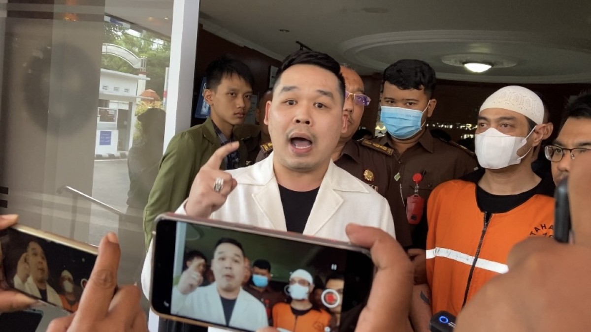 Ferry Irawan Bakal Beri Kejutan untuk Venna Melinda di Persidangan
