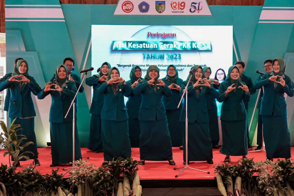 Peringatan Hari Kesatuan Gerak Pemberdayaan dan Kesejahteraan Keluarga (HKG PKK) ke-51 di Kabupaten Kediri (Foto: Humas Pemkab Kediri/jatimnow.com)