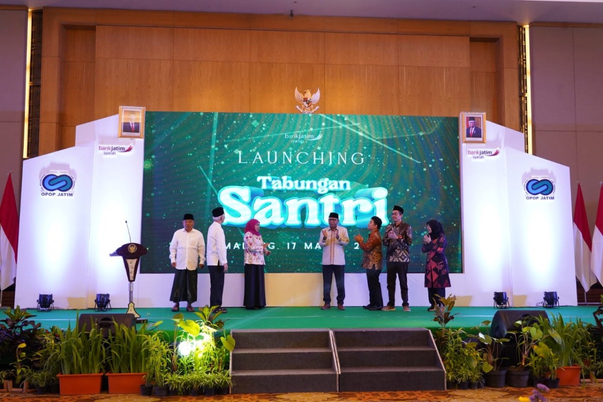 Peluncuran tabungan santri (Foto: Bank Jatim for jatimnow.com)