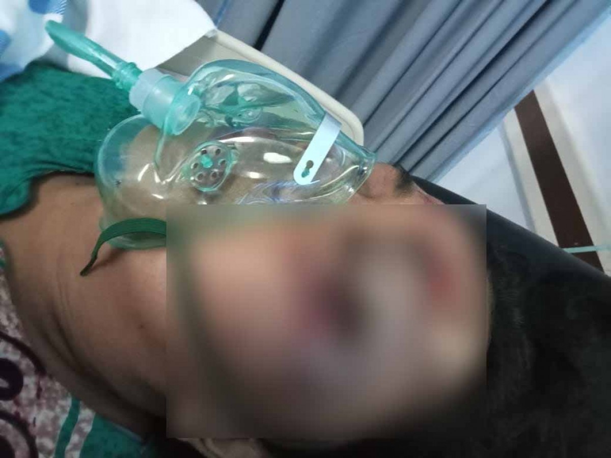 Korban saat menjalani perawatan. (Foto: Agus for jatimnow.com)