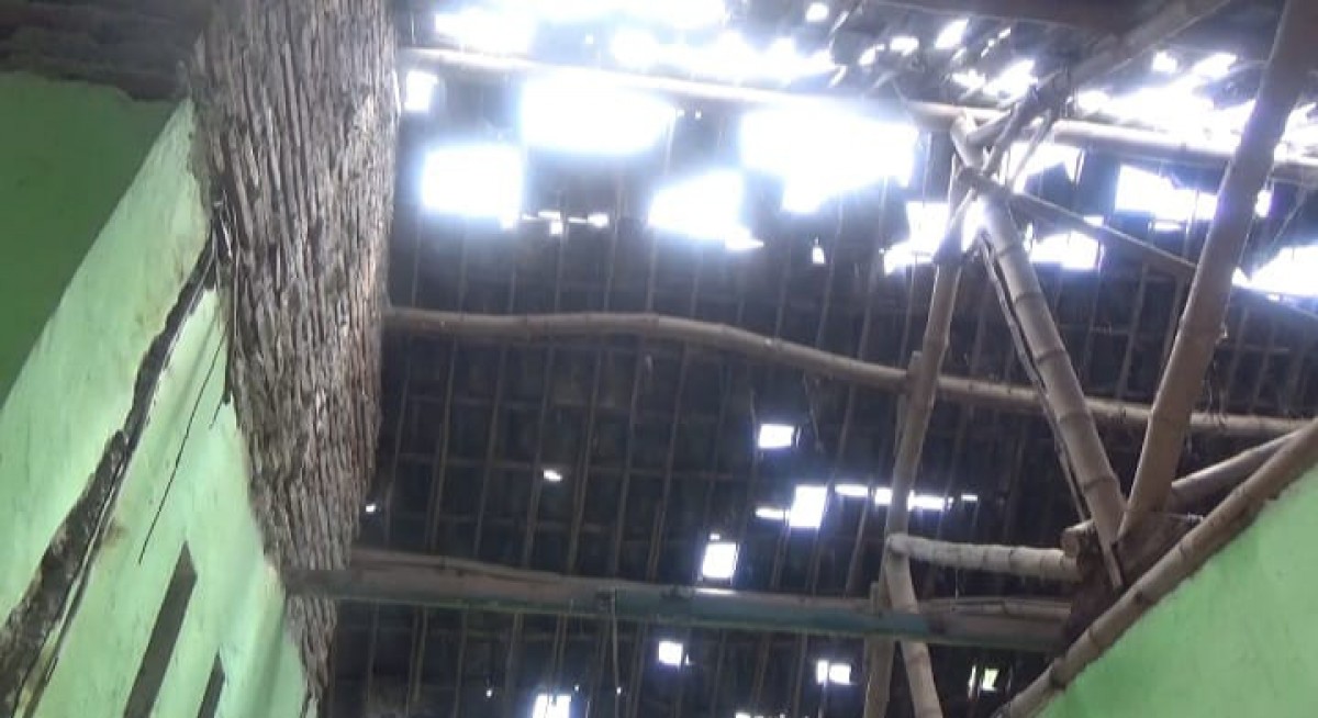 Mahasiswa Gantung Diri, Minta Copot Kapolres Jombang, Rumah Tersambar Petir