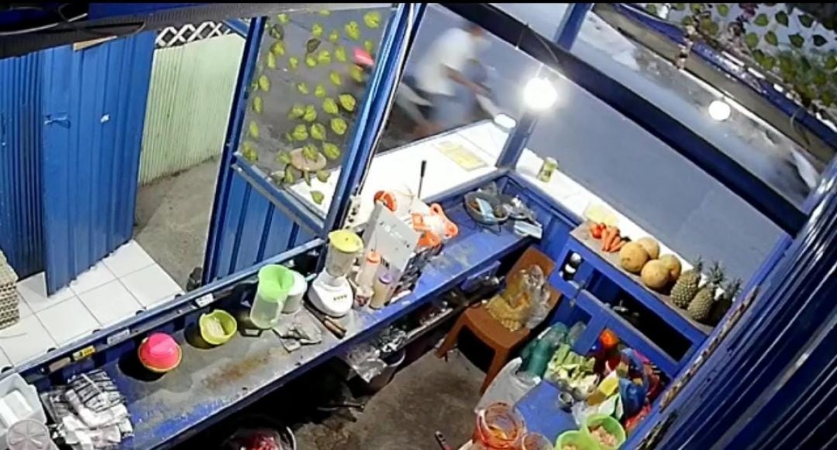 Tangkapan layar CCTV.