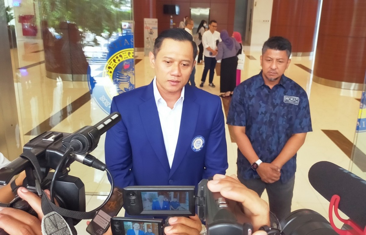 AHY Jalani Sidang Proposal Disertasi di Unair, Ini Harapannya