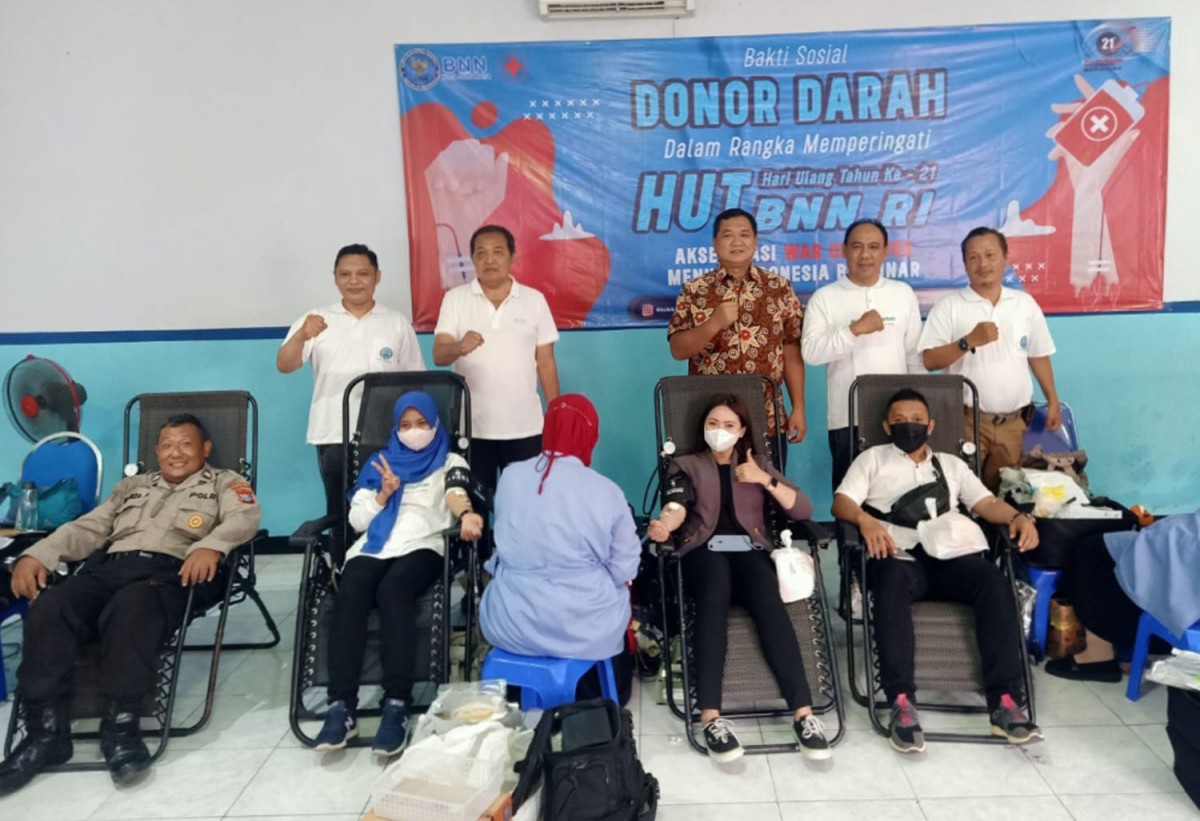 BNNK Surabaya gelar donor danarah, senam bersinar hingga deklarasikan stop narkoba dalam rangka menyambut HUT ke-21 BNN RI (Foto-foto: BNNK Surabaya for jatimnow.com)