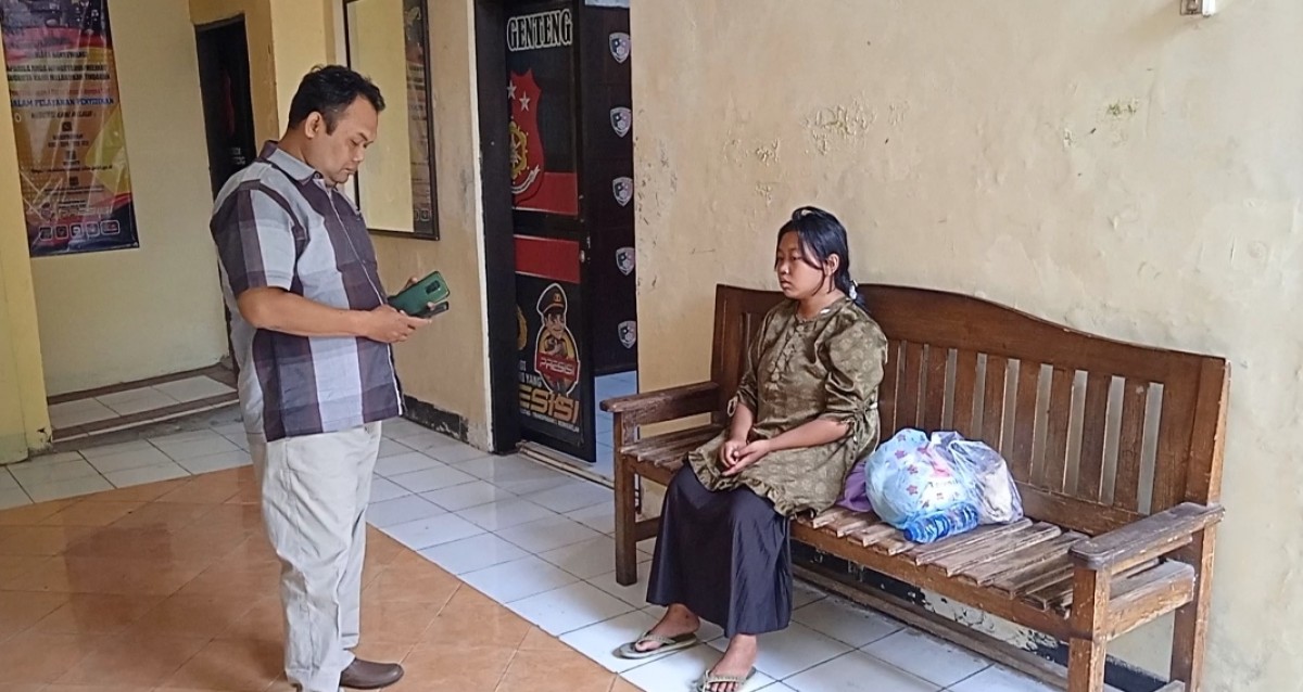 Ditolong Jadi Asisten Rumah Tangga, Wanita Semarang Curi HP Juragannya di Banyuwangi