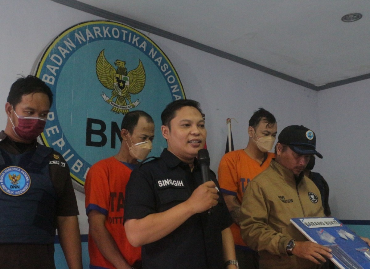 Kasi Penindakan dan Pemberantasan BNNK Surabaya, Kompol Damar Bastiar. (foto: Hari Abdullah for jatimnow.com)