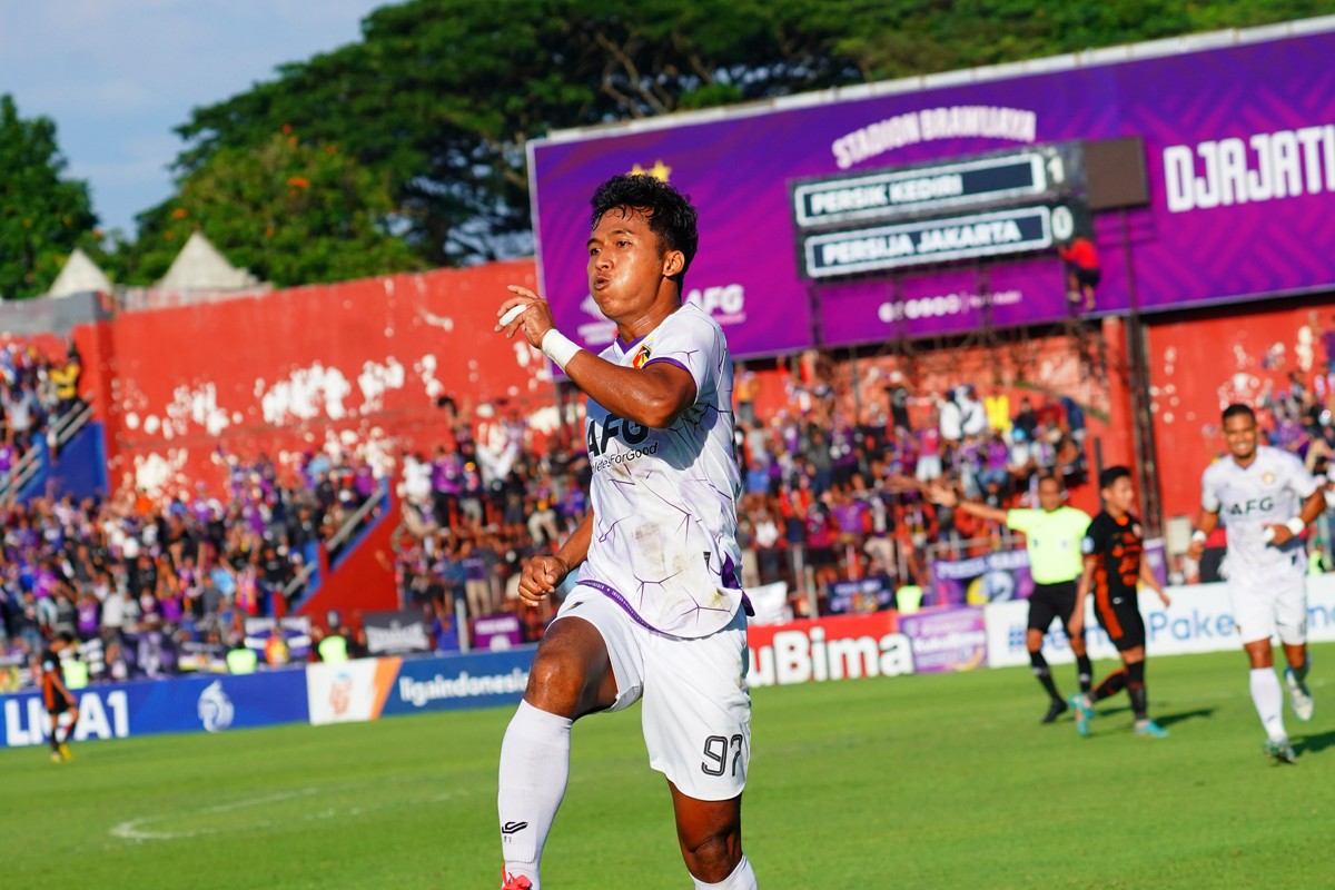 Selebrasi M Khanafi saat mencetak gol ke gawang Persija Jakarta. (foto : Persik Kediri/jatimnow.com)