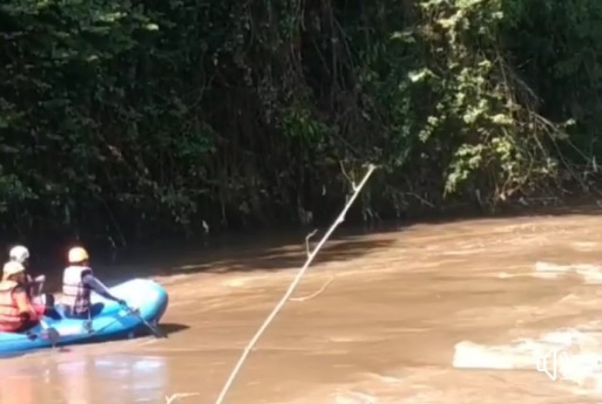 Upaya pencarian santri yang tenggelam di Sungai Brantas, Kabupaten Malang. (Tagana Kabupaten Malang for jatimnow.com)