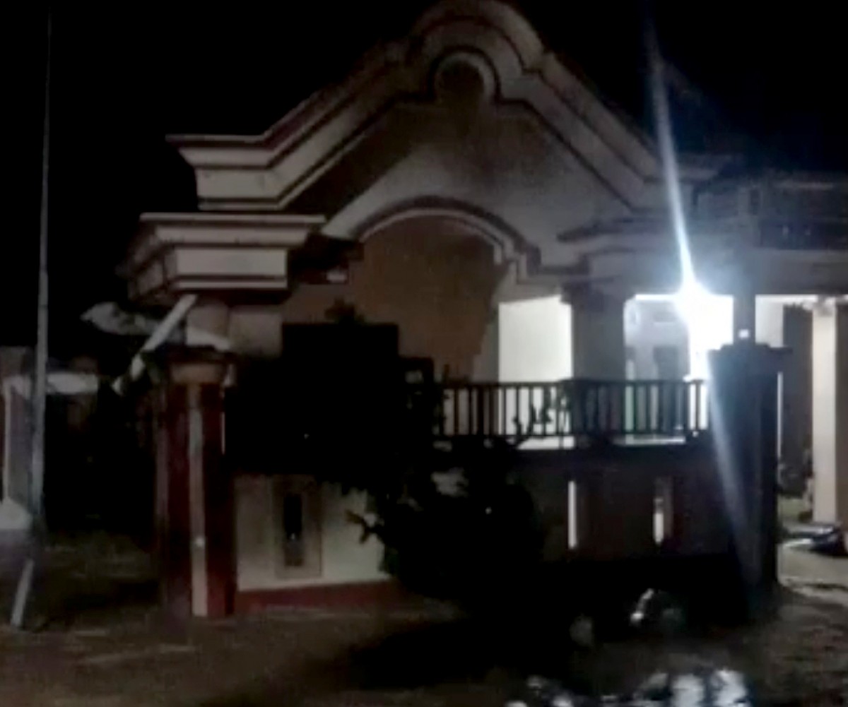 Banjir banjar menerjang pemukiman warga Desa Wudi, Kecamatan Sambeng, Lamongan. (foto: BPBD Lamongan for jatimnow.com)