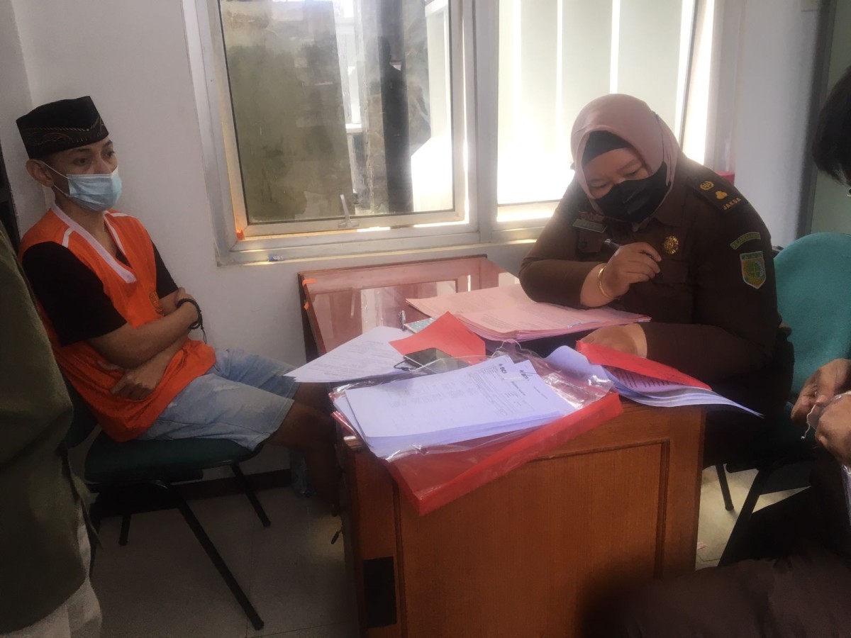 Jual Foto dan Video LGBT di Medsos, Cowok Malang Diamankan