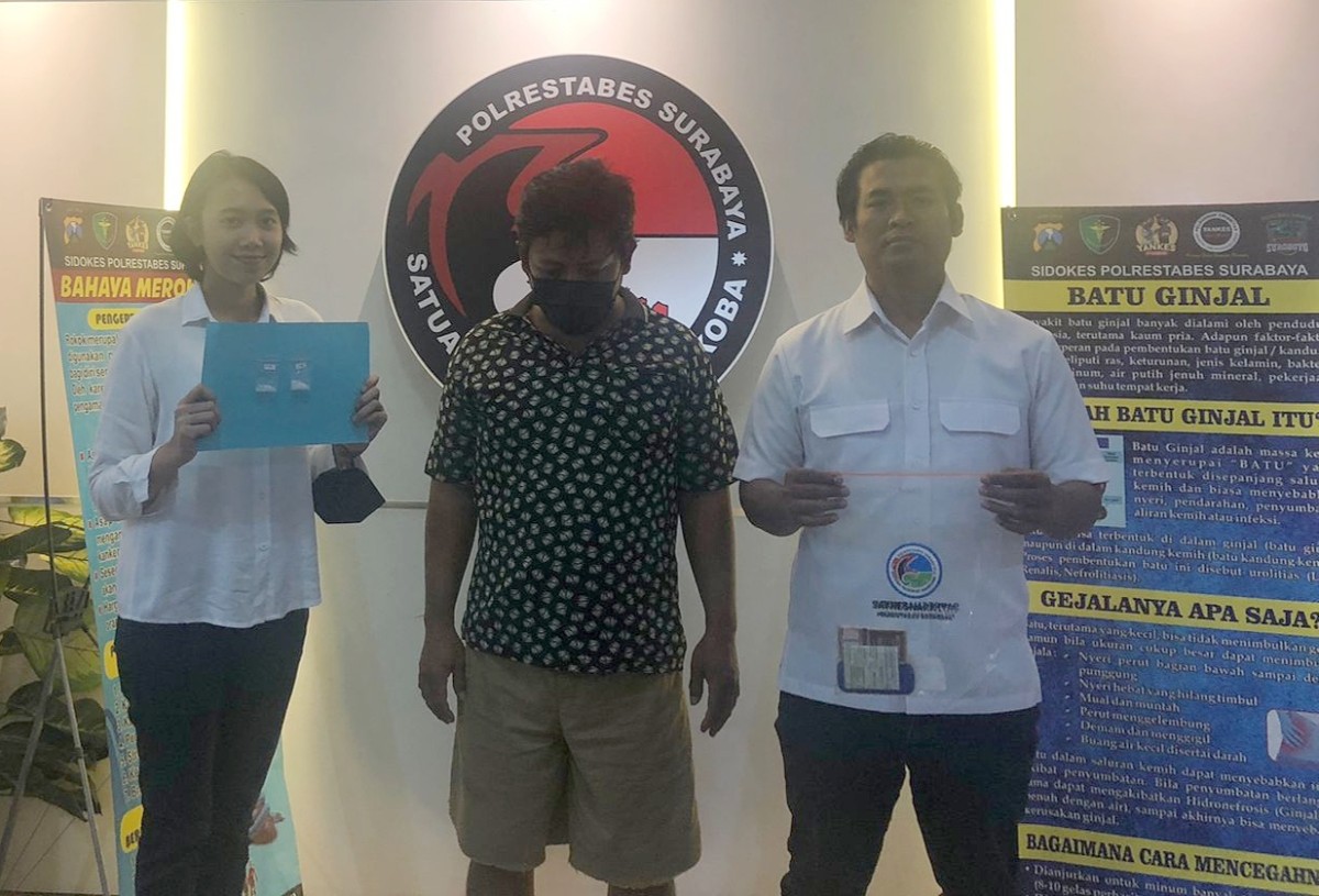 Tompel harus Lebaran di tahanan setelah ditangkap polisi. (Foto: Satnarkoba Polrestabes Surabaya)