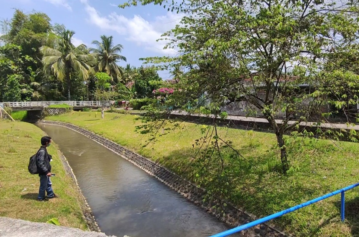 Sungai tempat wanita di Banyuwangi terperosok saat kejar jambret (Foto: Eko Purwanto/jatimnow.com)