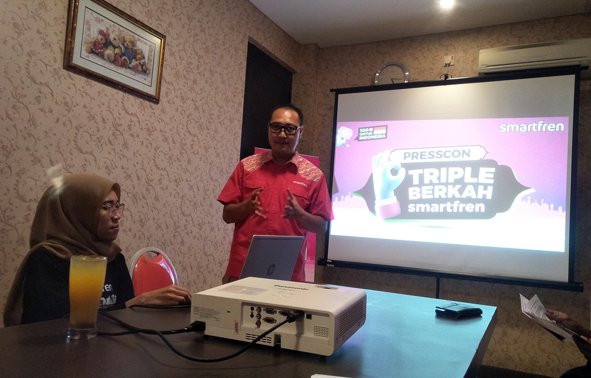 Regional Outlet & Brand Management Smartfren Kristyawan Adi Sunaryo (Misbahul Munir/Jatimnow.com).