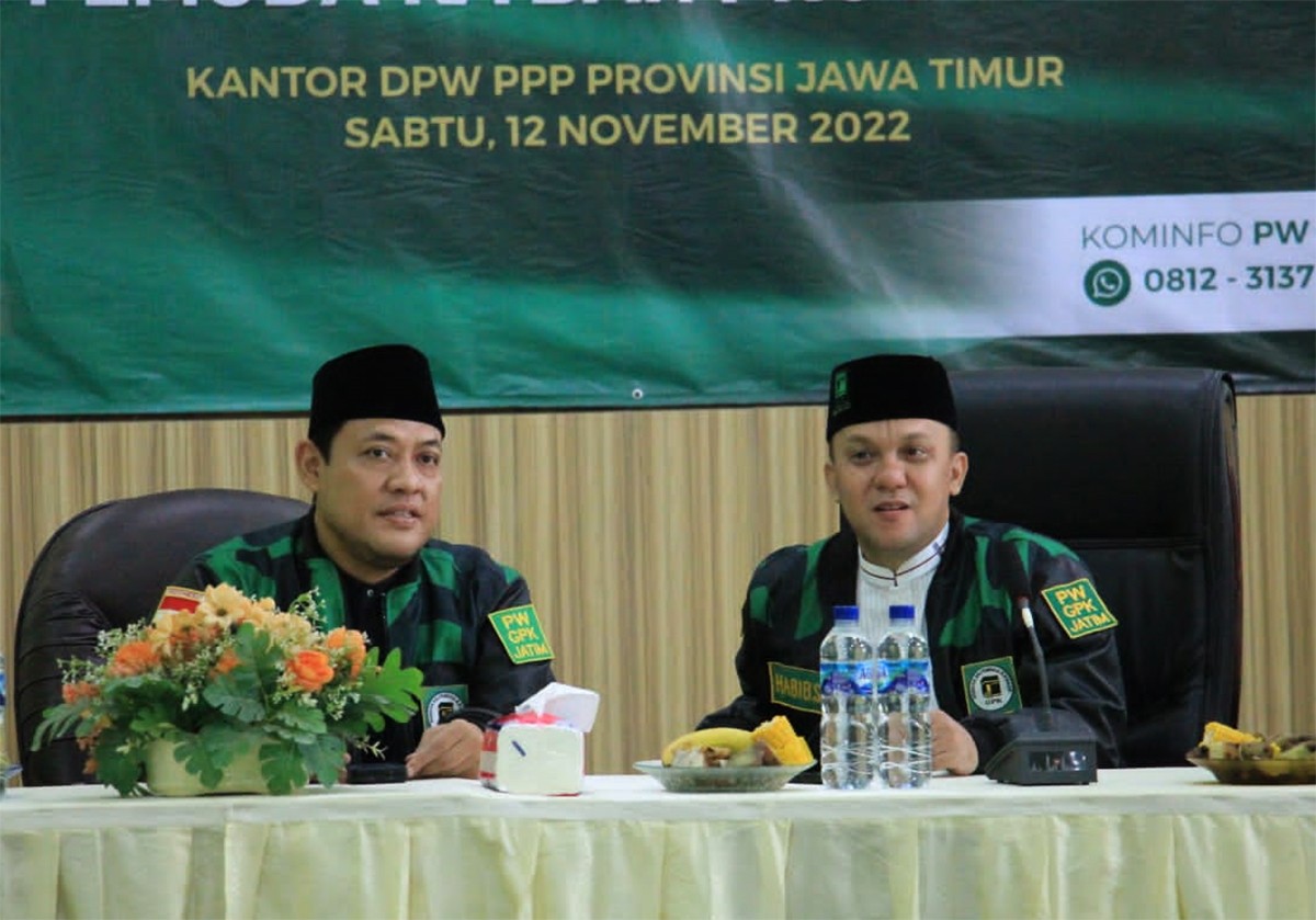 Ketua GPK Jawa Timur, Mujtahidur Ridho (kiri). (foto: Elok Aprianto/jatimnow.com)