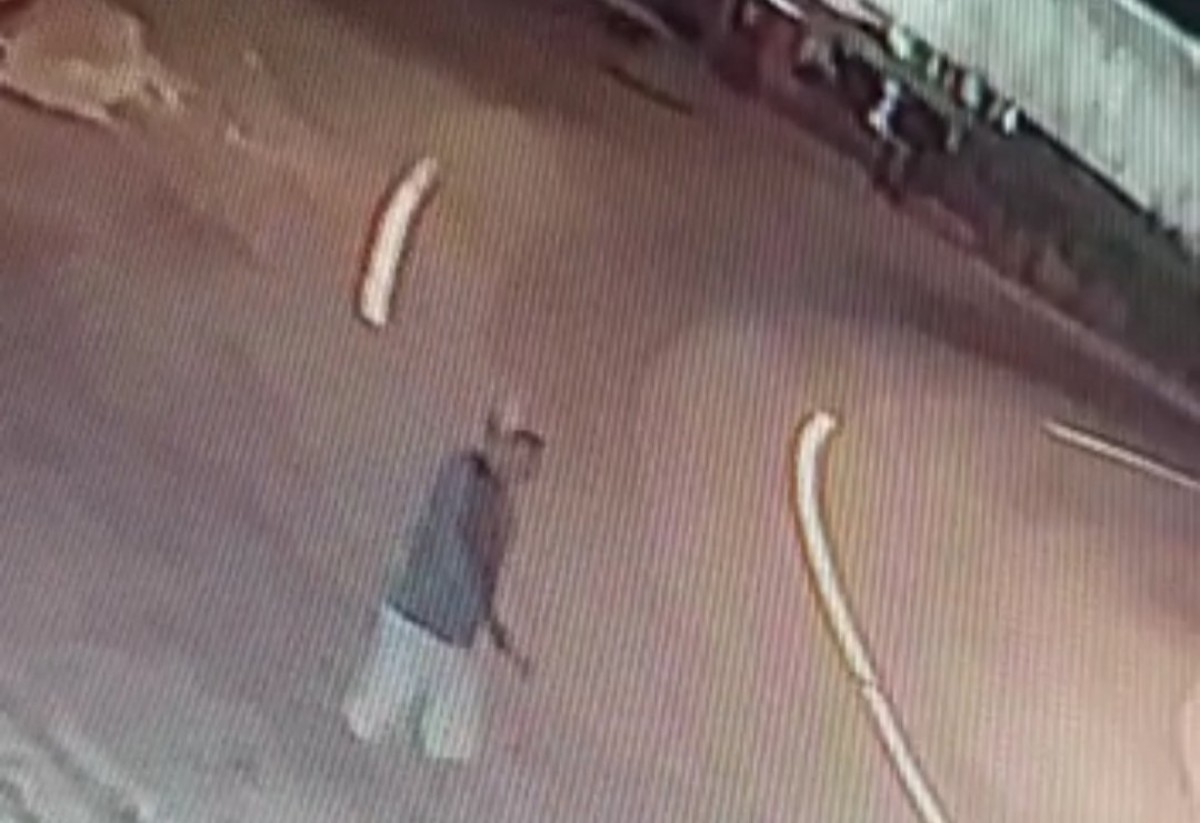 Tangkapan layar terduga pelaku perusakan kedai di Banyuwangi.