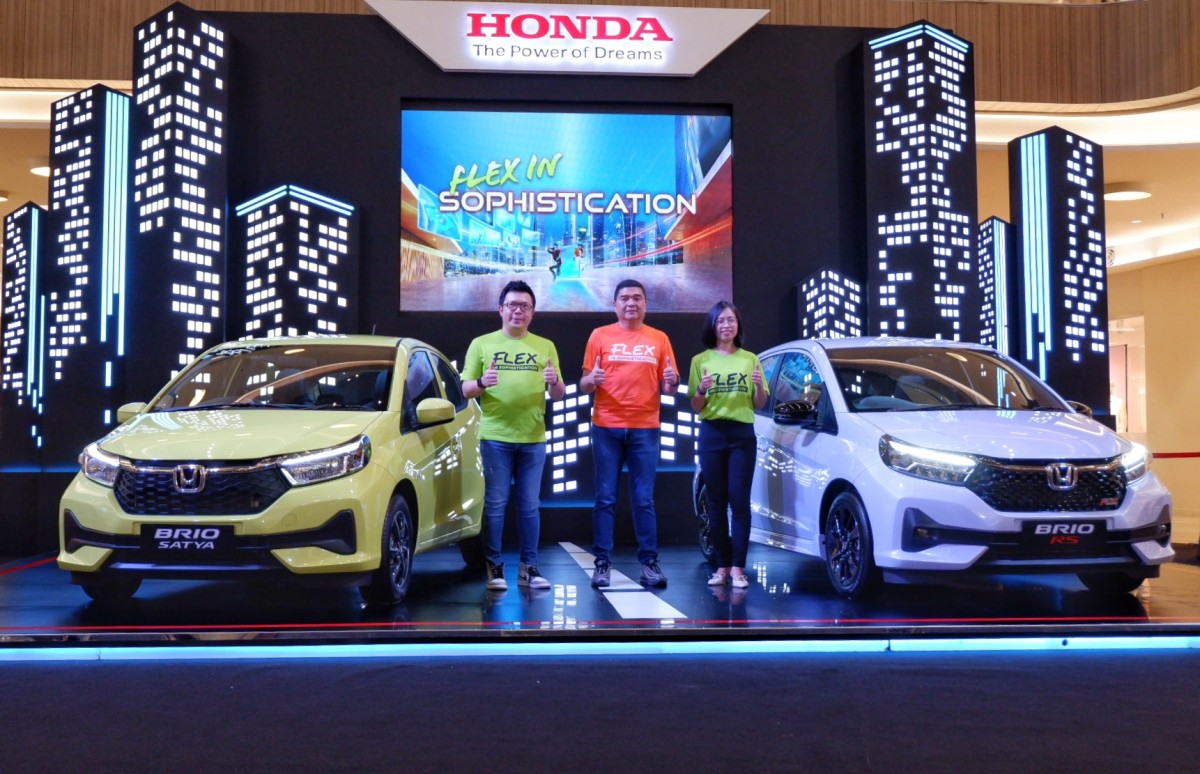 Pameran New Honda Brio.(foto:fajarmujianto/jatimnow.com)