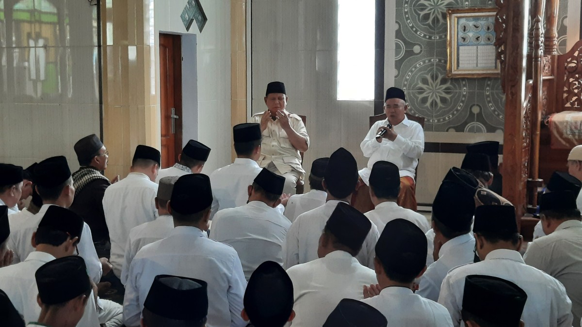 Momen KH Asep Saifuddin Chalim Doakan Prabowo Jadi Presiden
