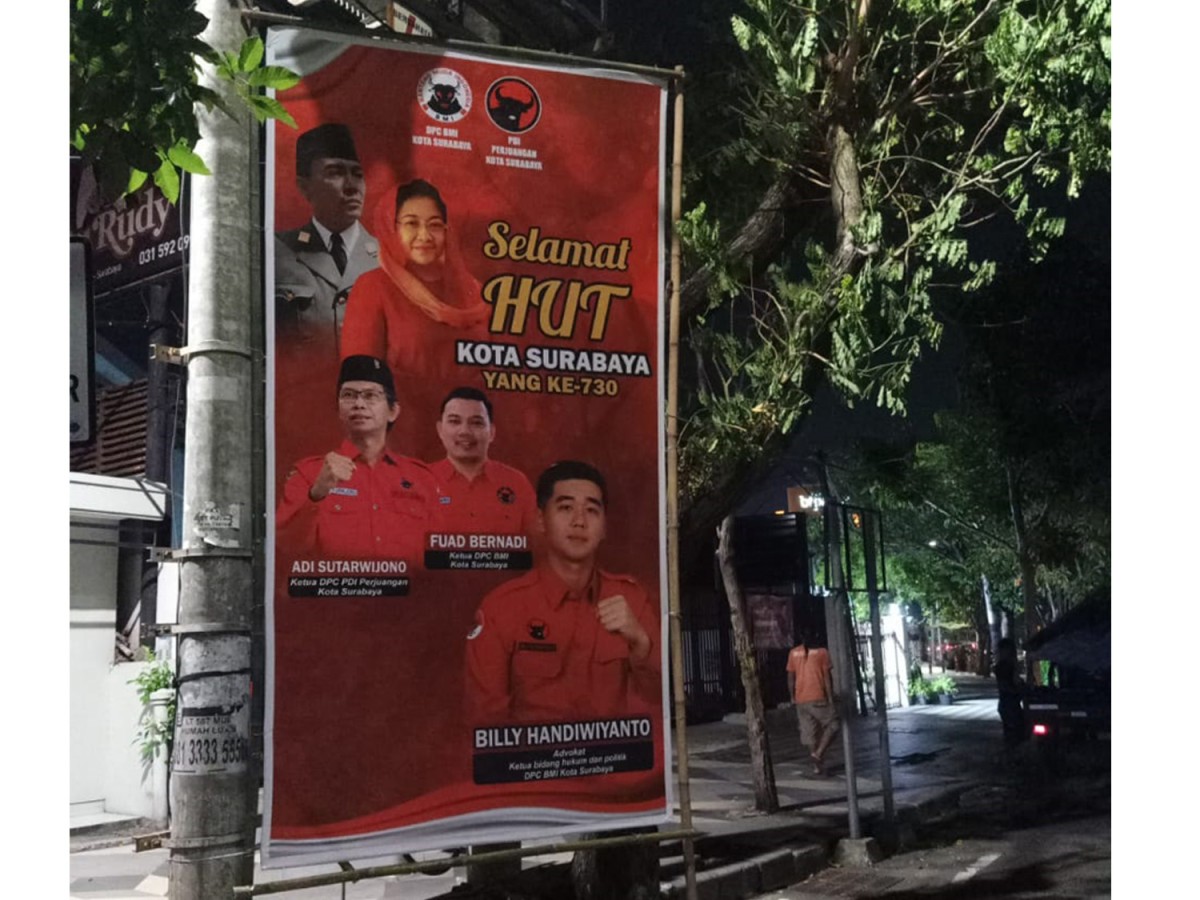 Baliho bergambar Billy Handiwiyanto yang terpasang di sudut Kota Surabaya (Foto: Billy for jatimnow.com)