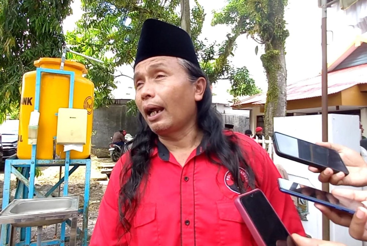 Dasiran, politisi PKS Trenggalek, yang kini berseragam PDIP (Foto: Bramanta Pamungkas/jatimnow.com)