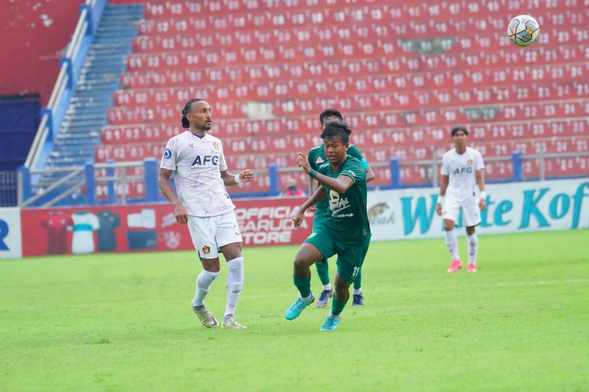 Supriadi saat berseragam Persebaya Surabaya. (Foto: Persik Kediri for jatimnow.com)