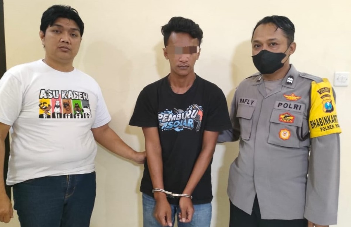 Pelaku saat diamankan polisi. (Foto: Polsek Ngasem/jatimnow.com)