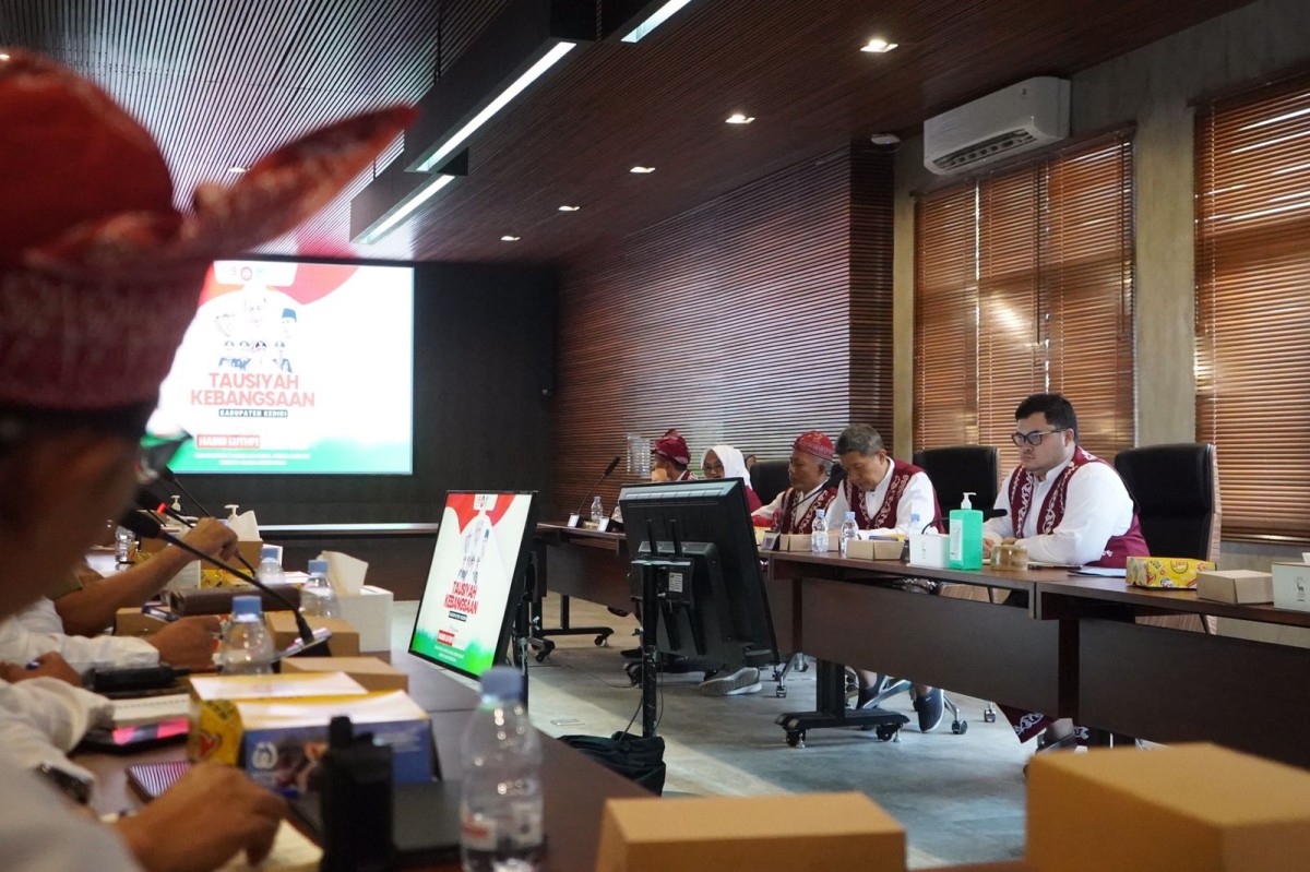 Mas Dhito dalam persiapan Kediri berselawat bersama Habib Luthfi bin Yahya. (Foto : Humas Pemkab Kediri/jatimnow.com)