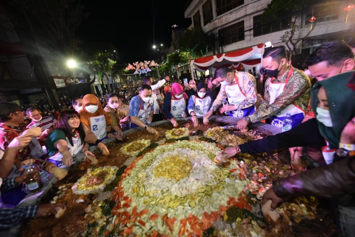 Mau ke Festival Rujak Uleg Surabaya? Catat 15 Titik Parkir Kendaraan