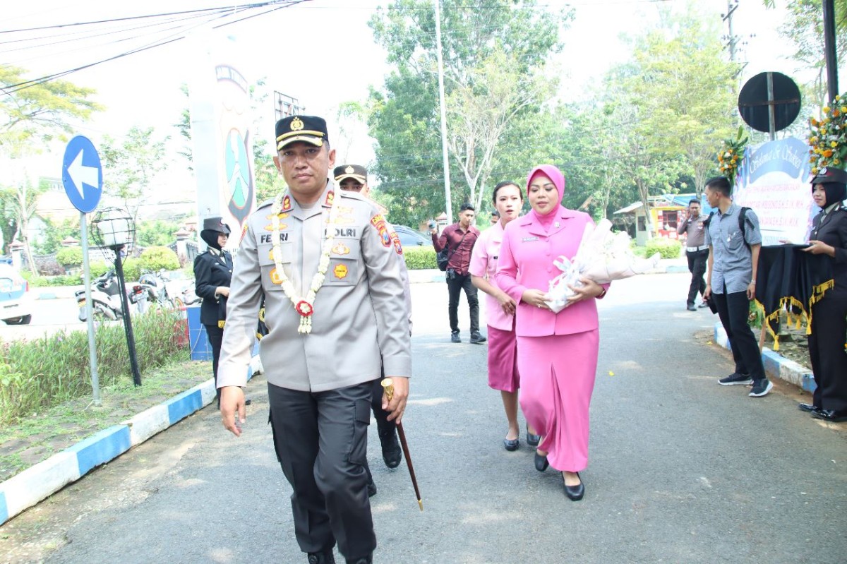 Polisi Perketat Razia Sajam dan Senpi Jelang Pilkades di Bangkalan