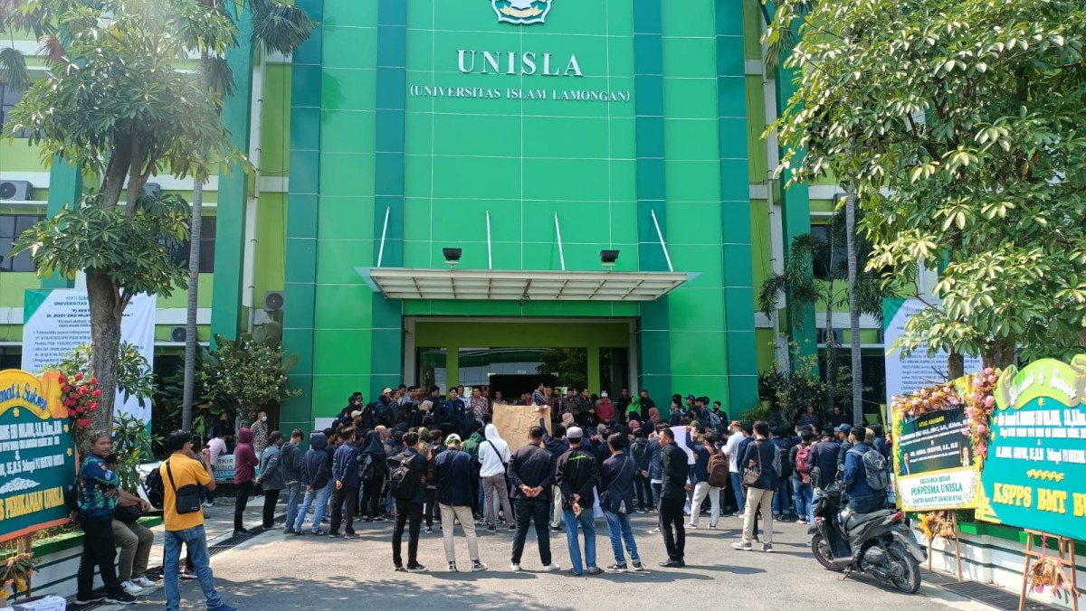 Dualisme Pimpinan Unisla Lamongan Meruncing, Mahasiswa Ancam Aksi Mogok Ngampus