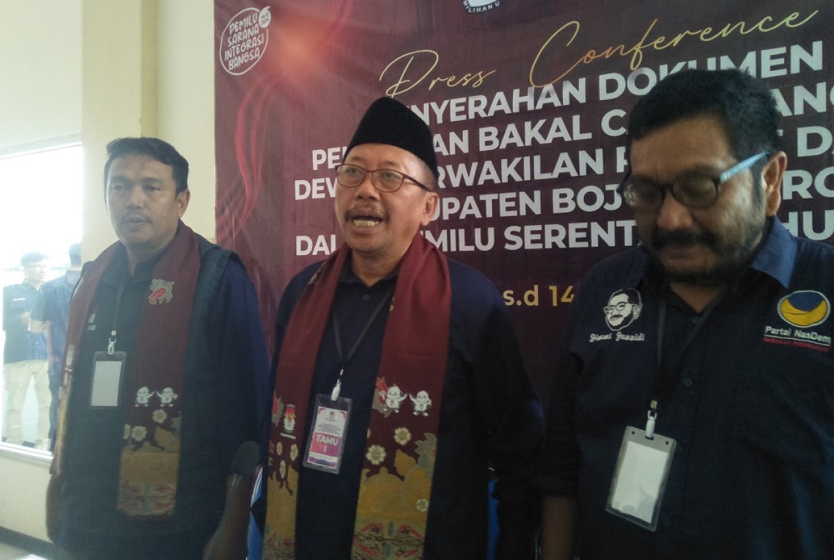 DPD NasDem Bojonegoro Daftarkan 50 Bakal Caleg di Hari Sakral