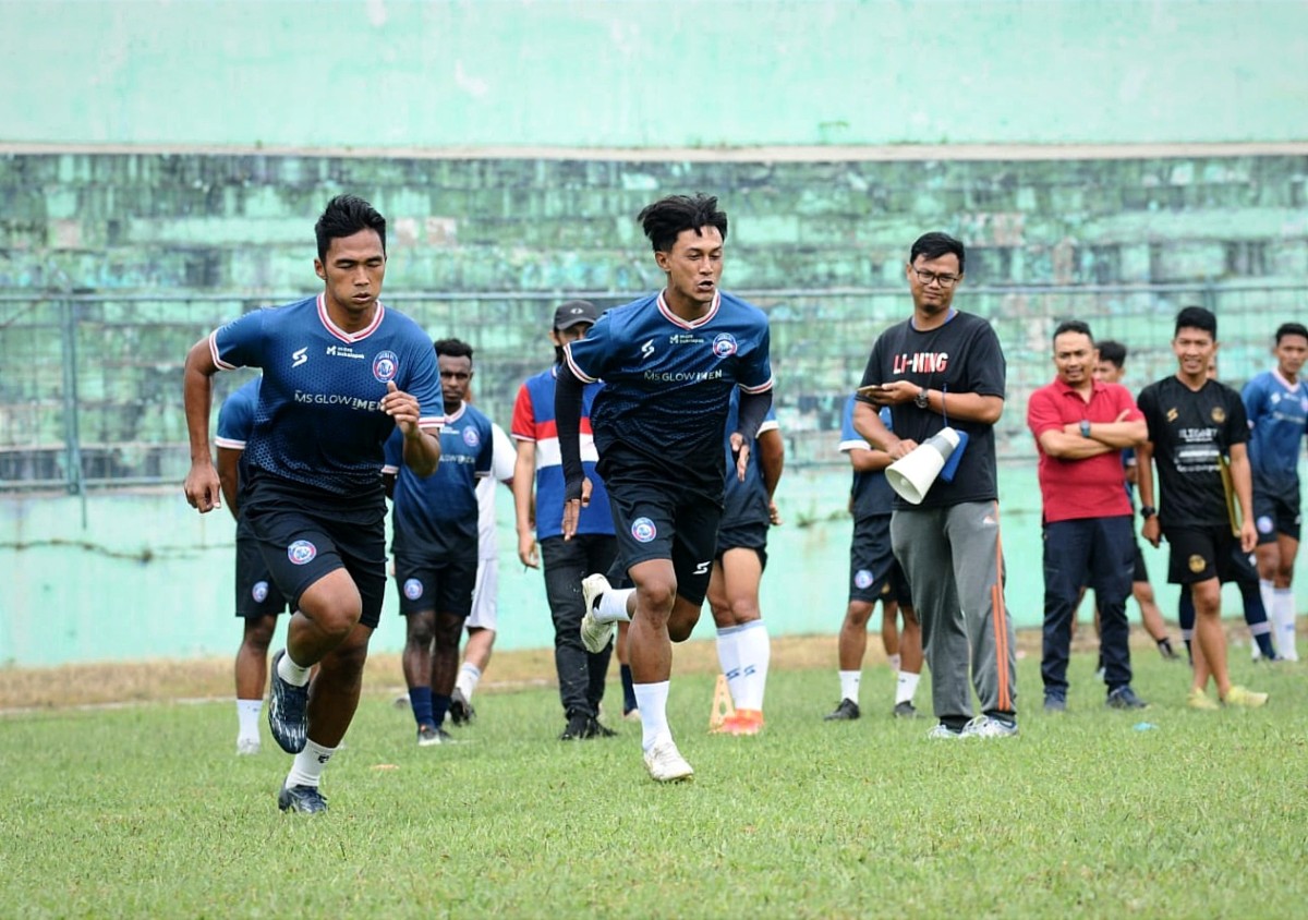 Suasana fitness test Arema FC di Stadion Gajayana, Kota Malang. (Foto: Official Arema FC for jatimnow.com)