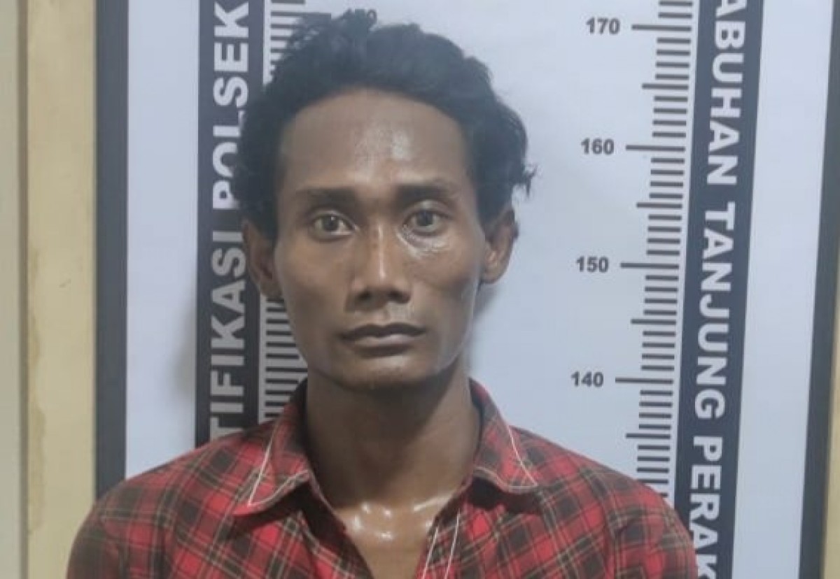 Tersangka Feri Irawan foto: Polsek Asemrowo for jatimnow.com)