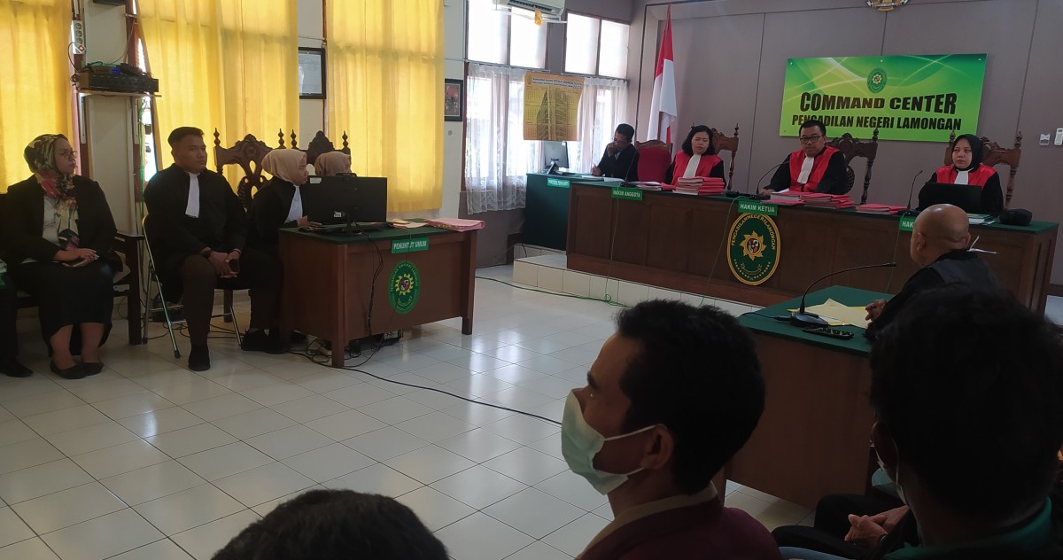 Kedua Terdakwa Kasus Pembunuhan Petani Lamongan Keberatan dengan Tuduhan yang Menjeratnya