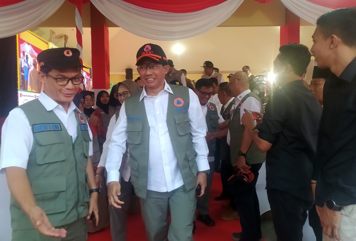 Kepala BNPB, Letjen TNI Suharyanto saat menghadiri puncak HKB di Pendopo Kecamatan Karangbinangun, Kabupaten Lamongan (Foto: Adyad Ammy Iffansah/jatimnow.com)