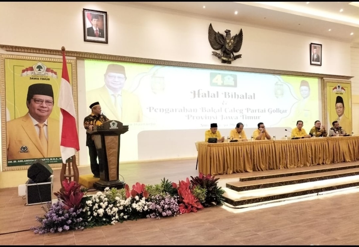 Sarmujimemberi sambutan. (foto: Amin for jatimnow.com)